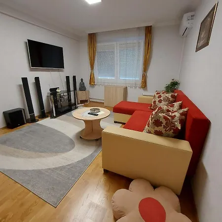 Apartment Rovin Siófok